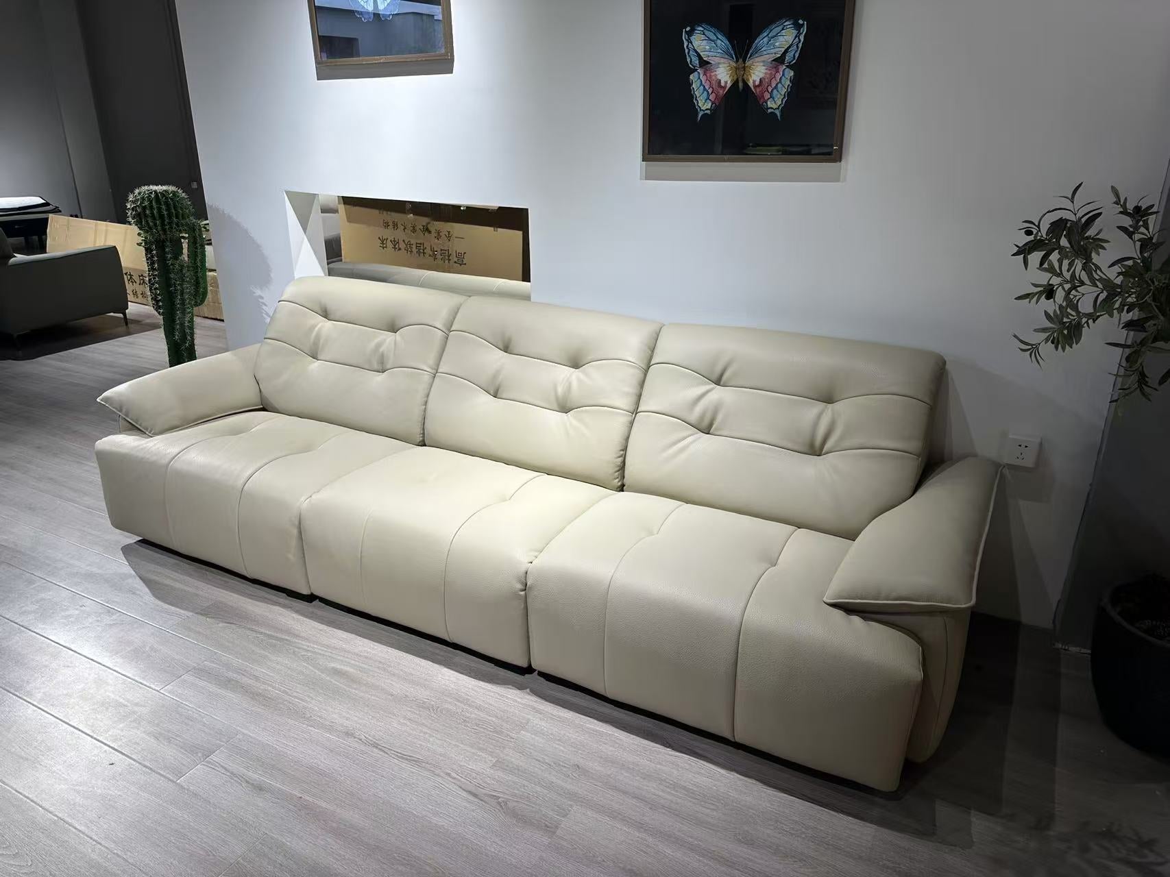 Designer Series’ 9311 Eco Leather Sofa