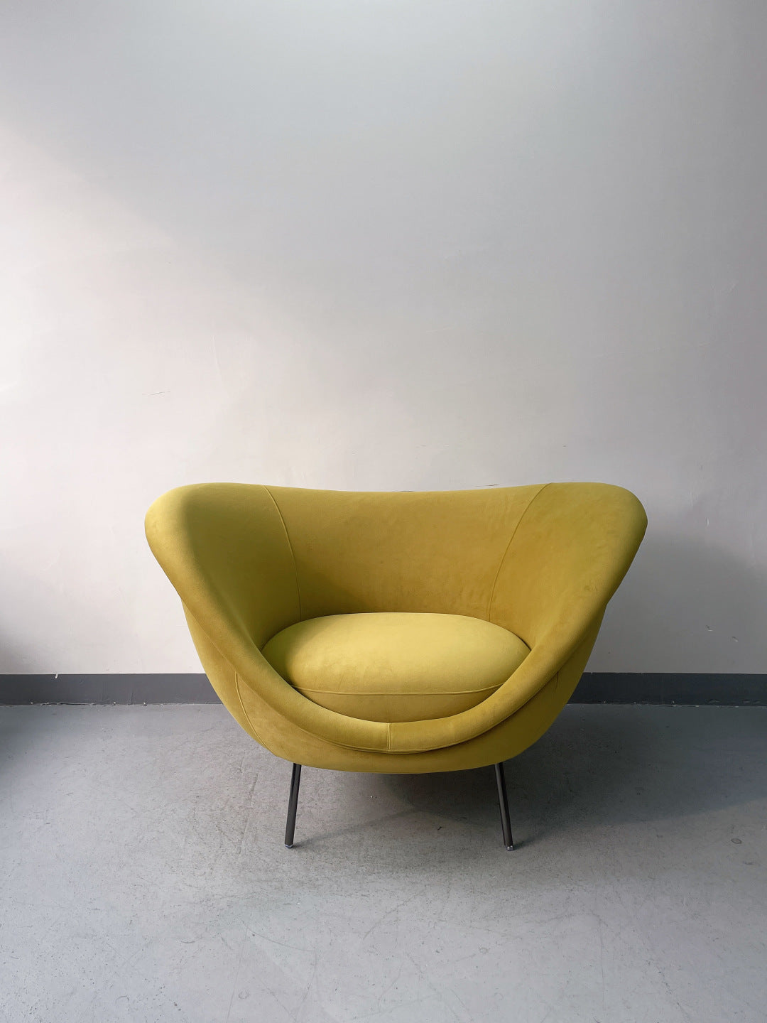 Premium designer special leisure chair & single sofa