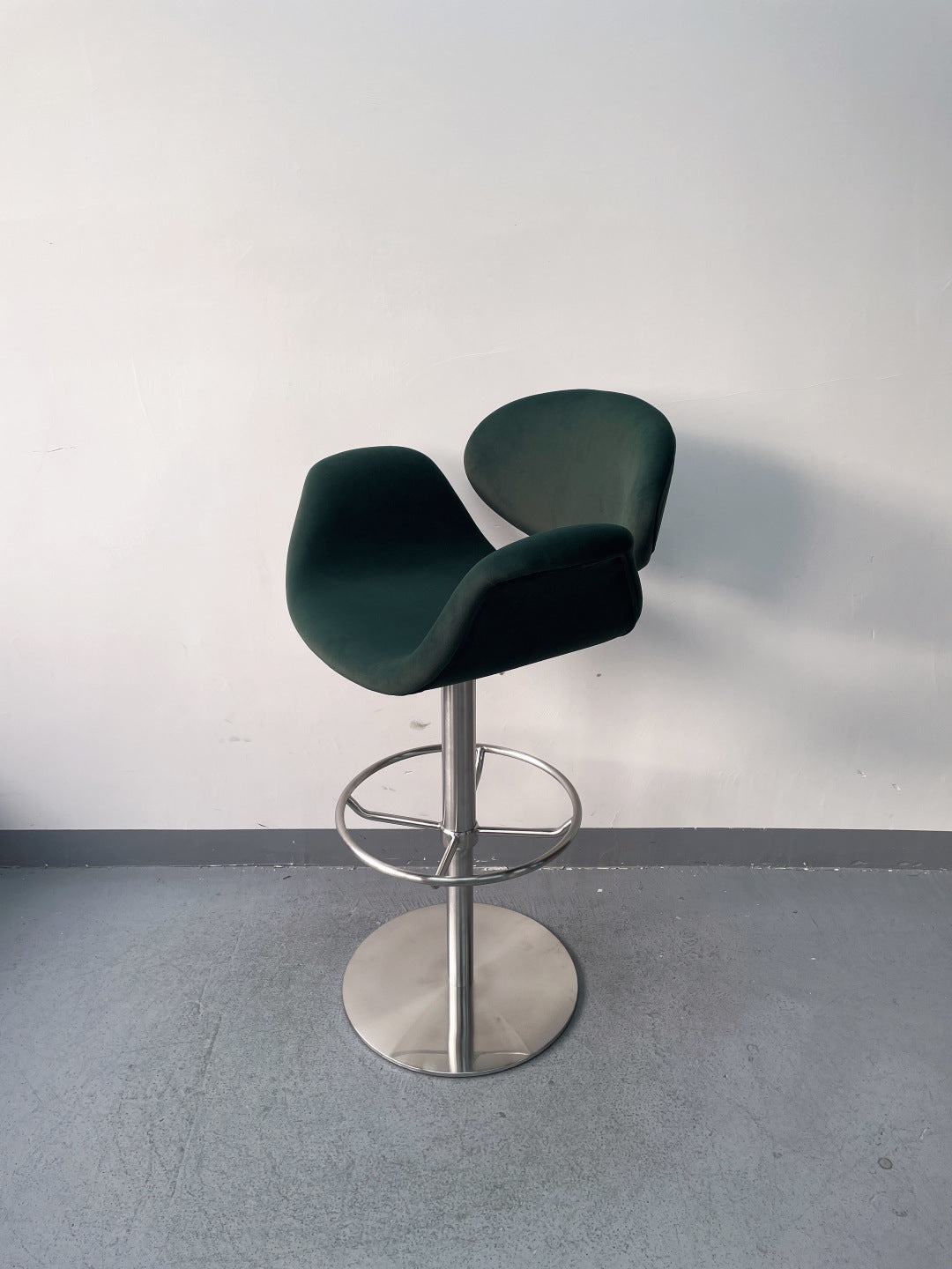 Exquisite Barstool For Dining and Bar