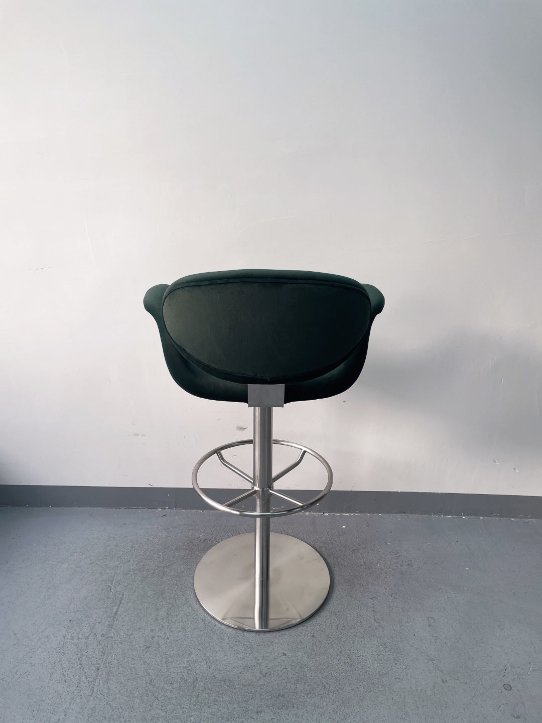 Exquisite Barstool For Dining and Bar