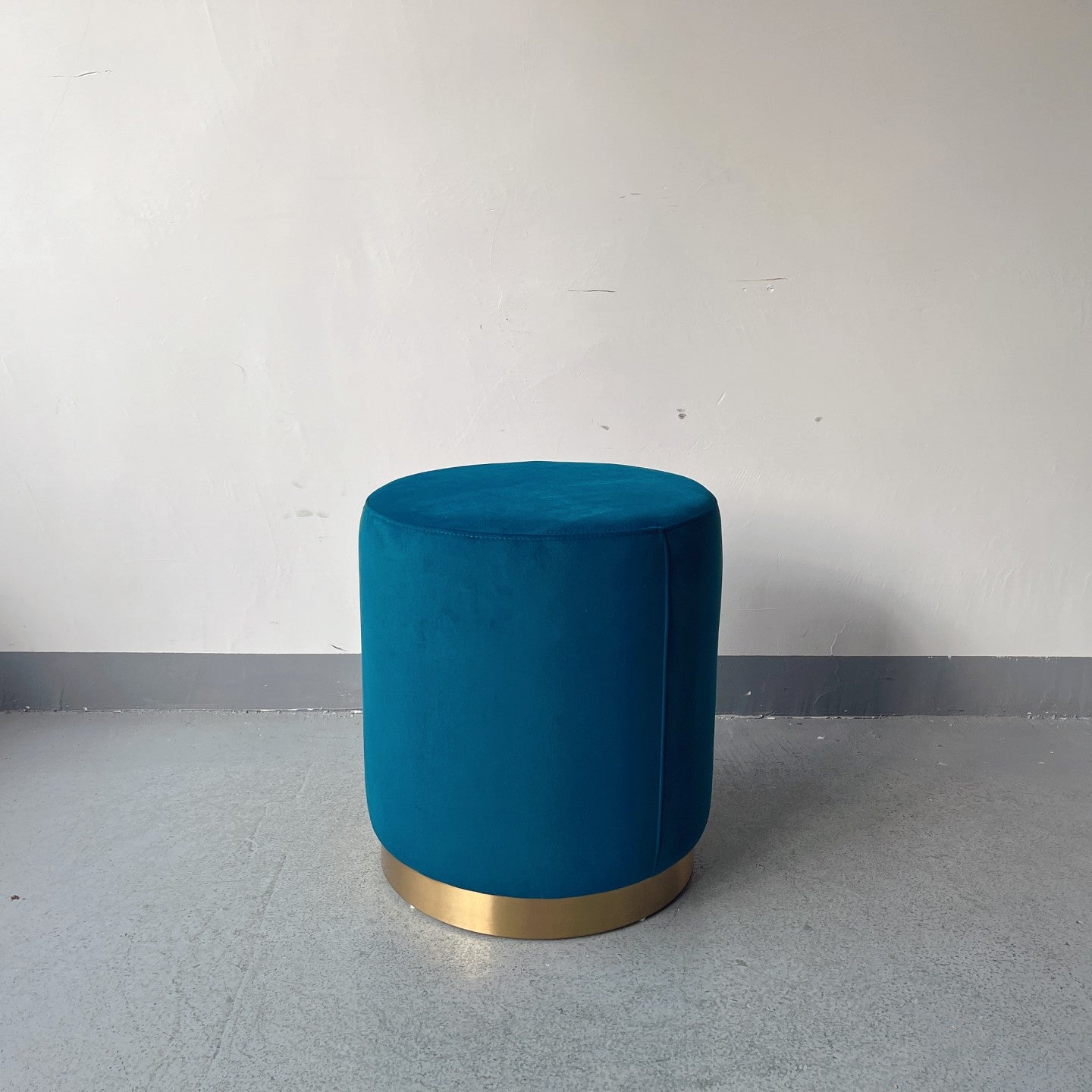 Velvet Drum Stool – Navy Blue Chenille with Brass Sabot Base – Luxurious Accent Seating