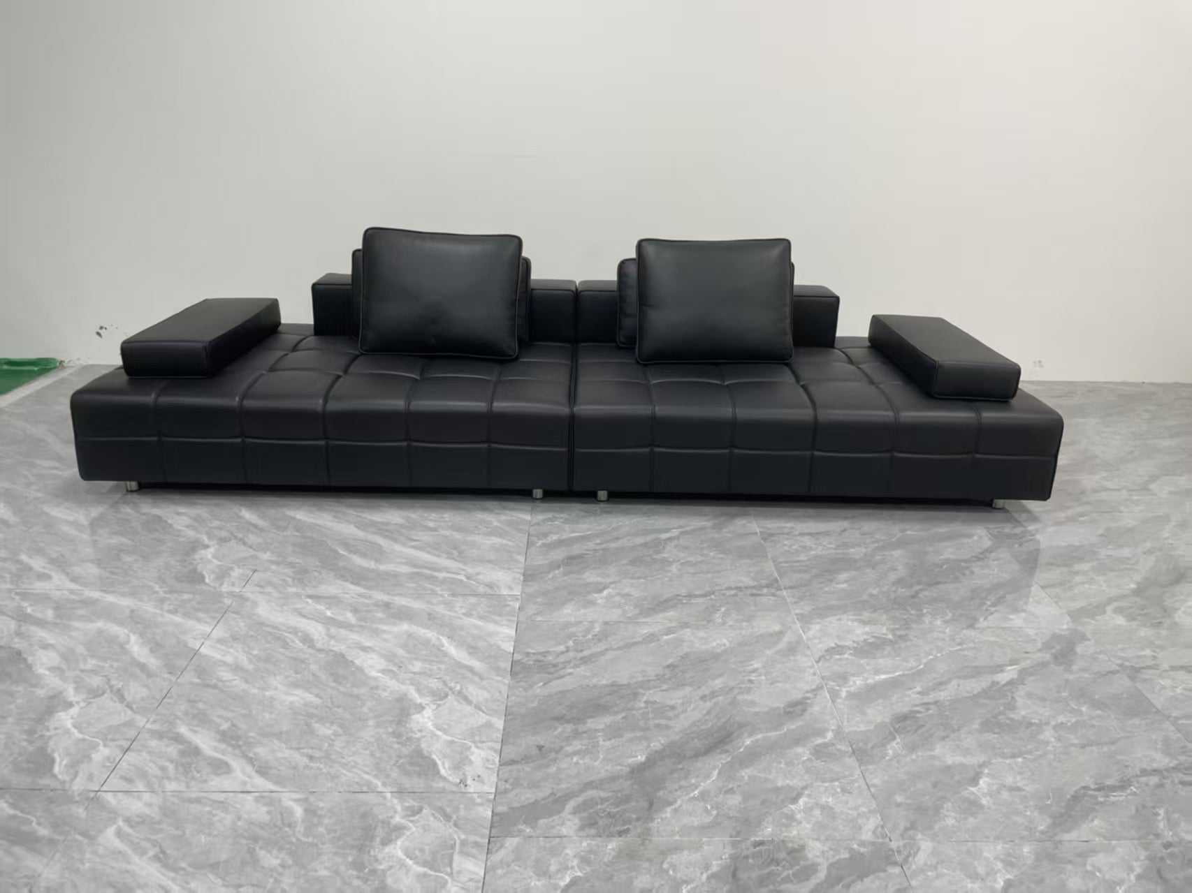 Italian minimalist designer sofa-1