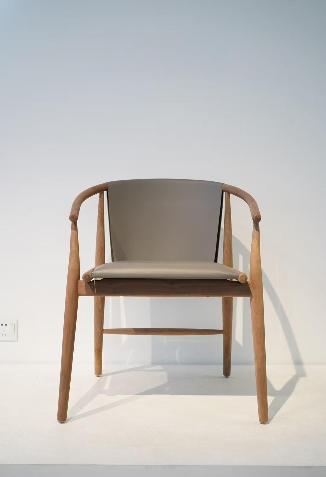 Flow Lounge Chair: Fluid Ashwood & Tactile Saddle Leather Contrast