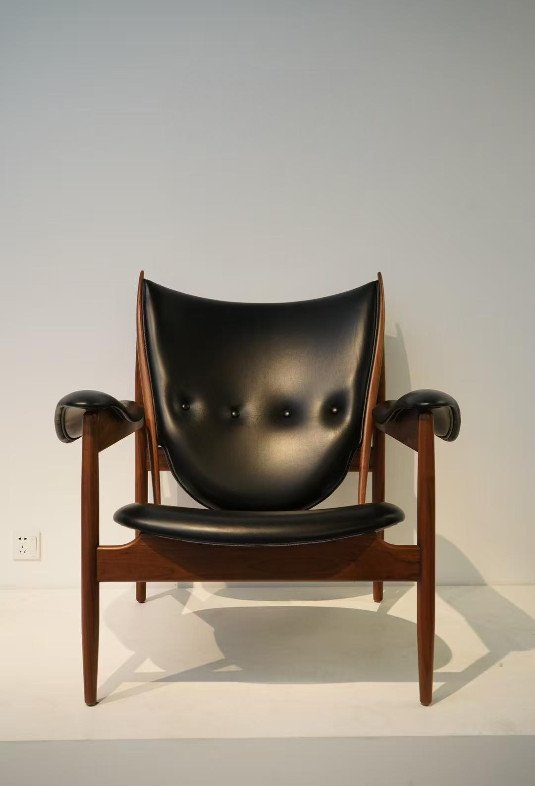 Modern Architectonic Lounge Chair