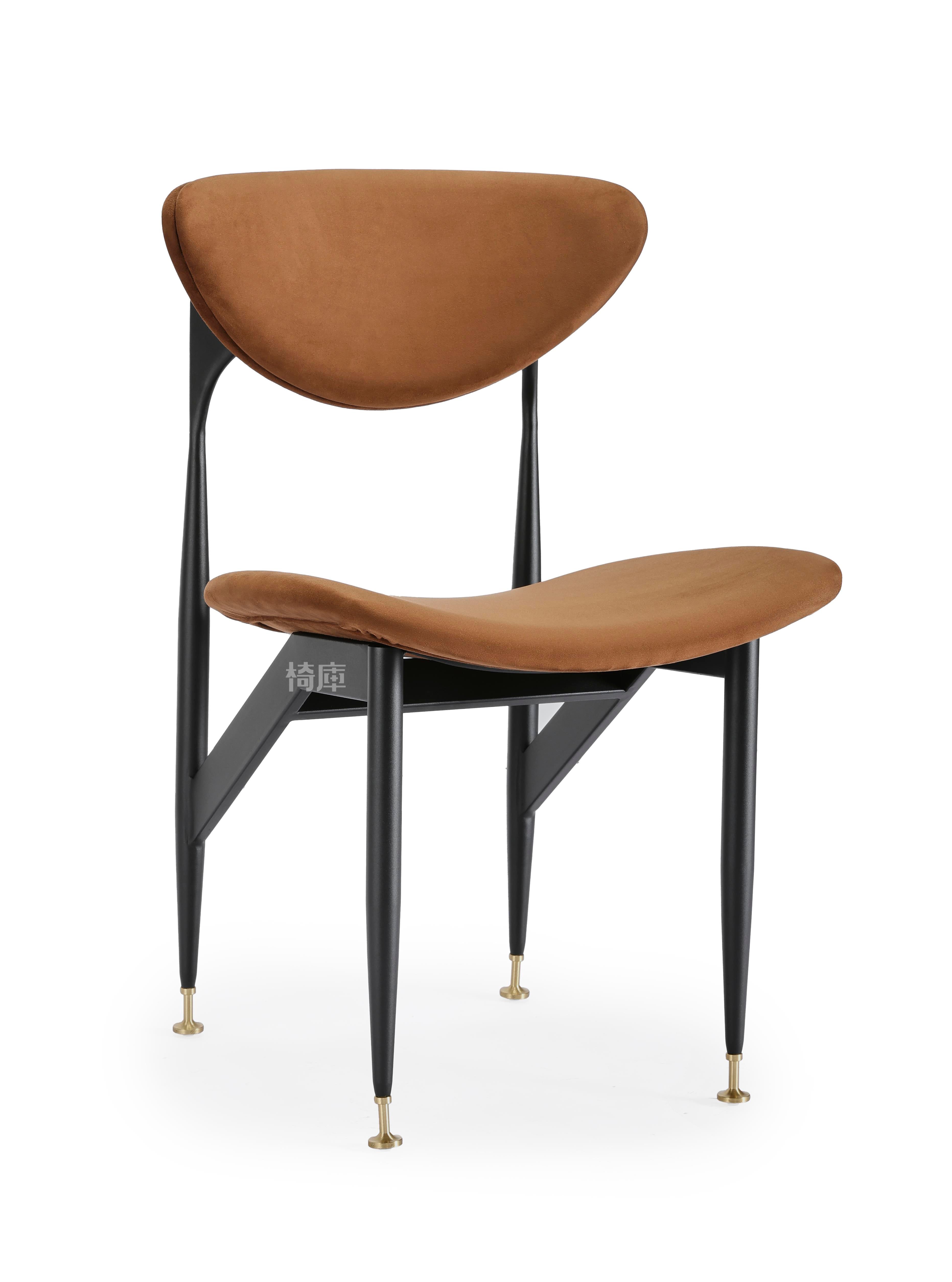 Cloud Lounge Chair – Organic Curved Silhouette in Oatmeal Bouclé – Minimalist Sculptural Seating