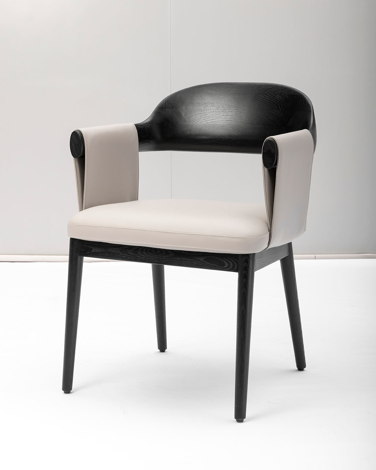 Minimalist Dining or Lounge Chair