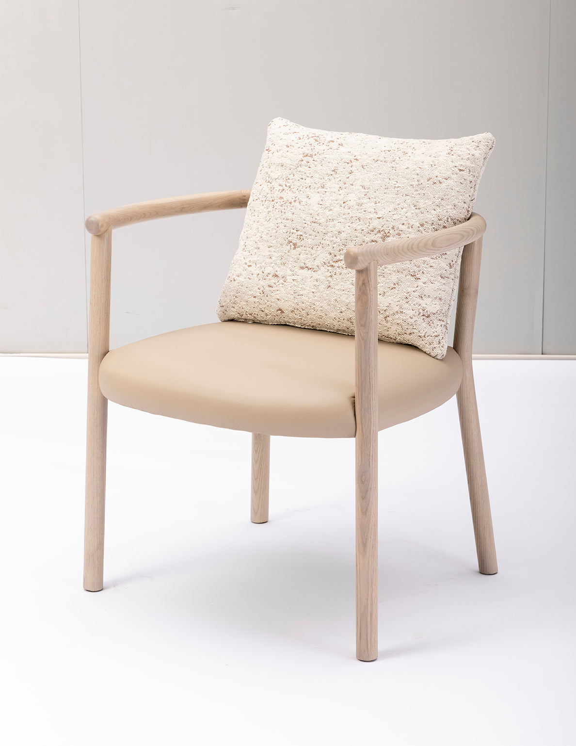 Scandinavian Minimalist Lounge Chair